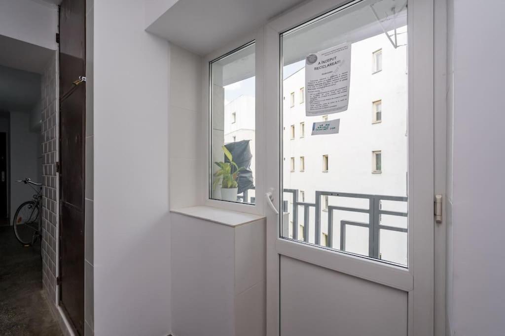 New Era Studio Near Old Town Bucharest Exterior photo